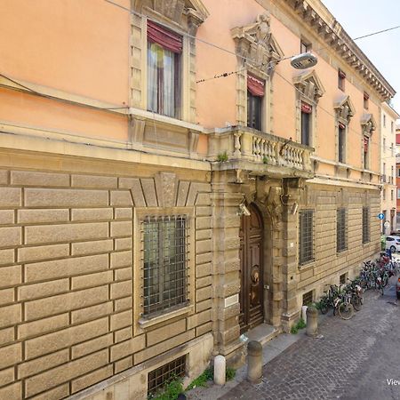 Goito Luxury Apartment, In The Historical Center Boloňa Exteriér fotografie